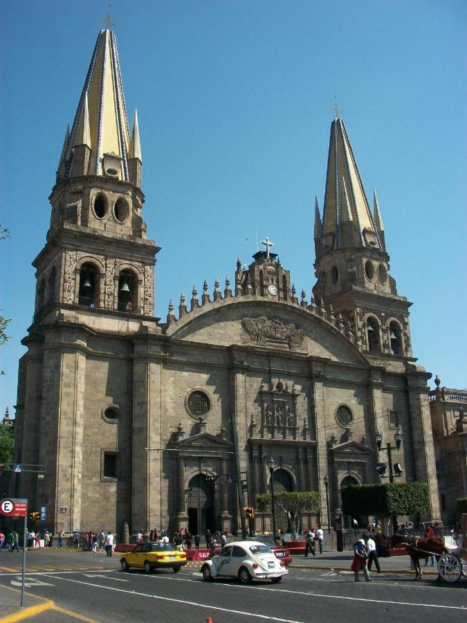 Hotel Madrid Guadalajara Exterior foto